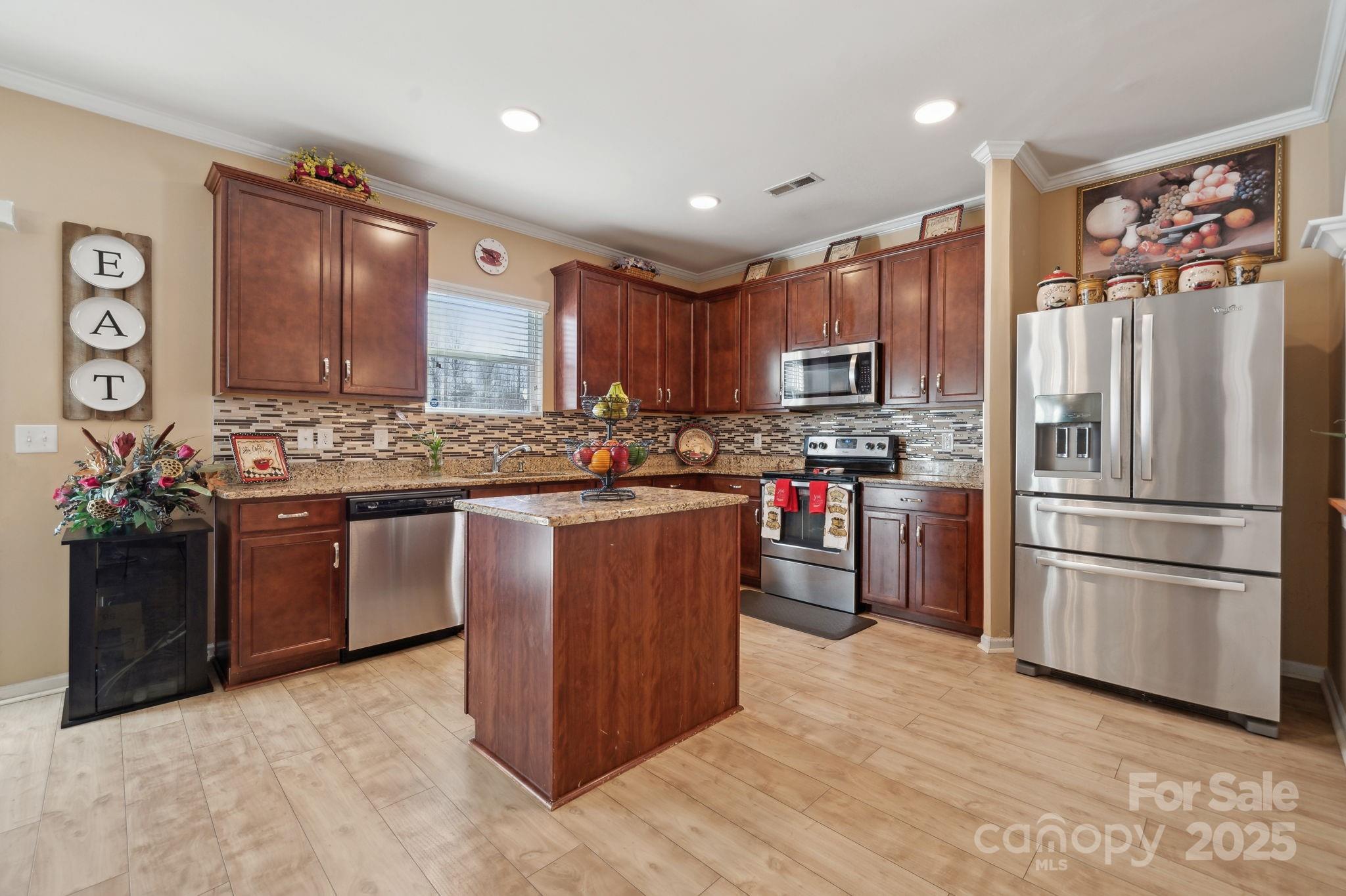 12502 Bending Branch Road Charlotte, NC 28227 - Photo 8 of 20 Gallery Image 8