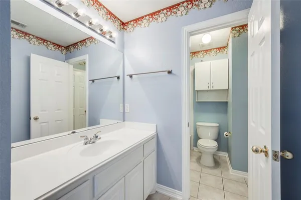 $4,250 | 917 Crestview Drive, Coppell, TX 75019