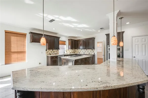 $4,250 | 917 Crestview Drive, Coppell, TX 75019