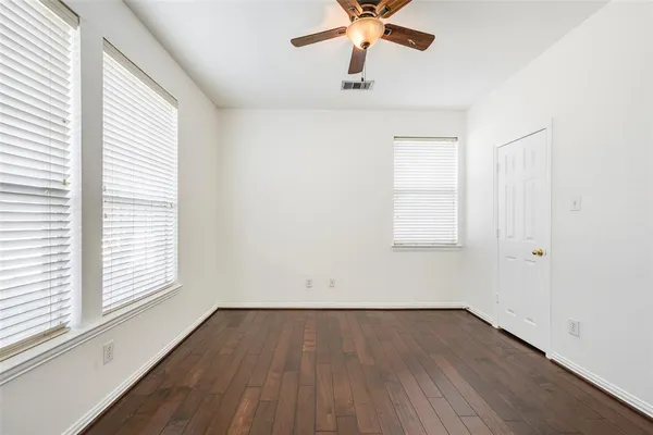 $4,250 | 917 Crestview Drive, Coppell, TX 75019