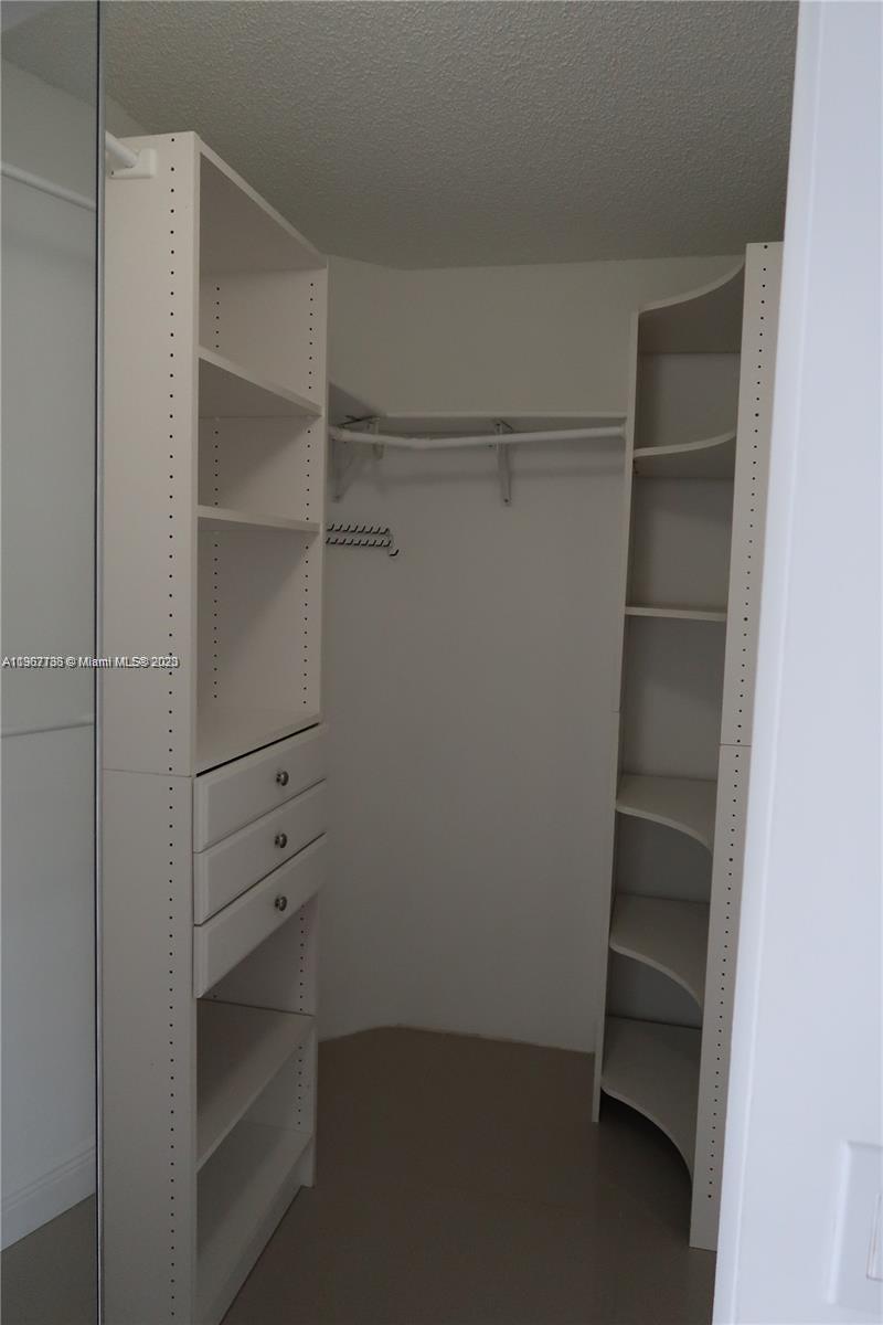 The Ridges Weston, FL 33331 - Photo 21 of 27