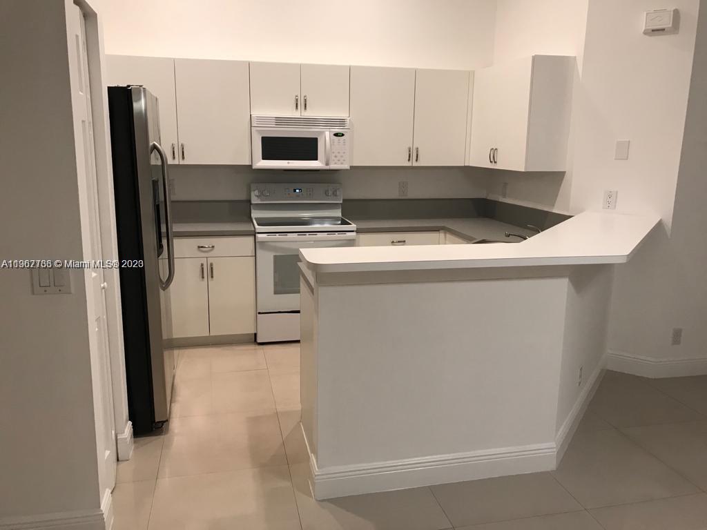 The Ridges Weston, FL 33331 - Photo 9 of 27