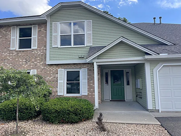 $225,000 | 5145 Balmoral Lane, Unit 4, Minneapolis, MN 55437