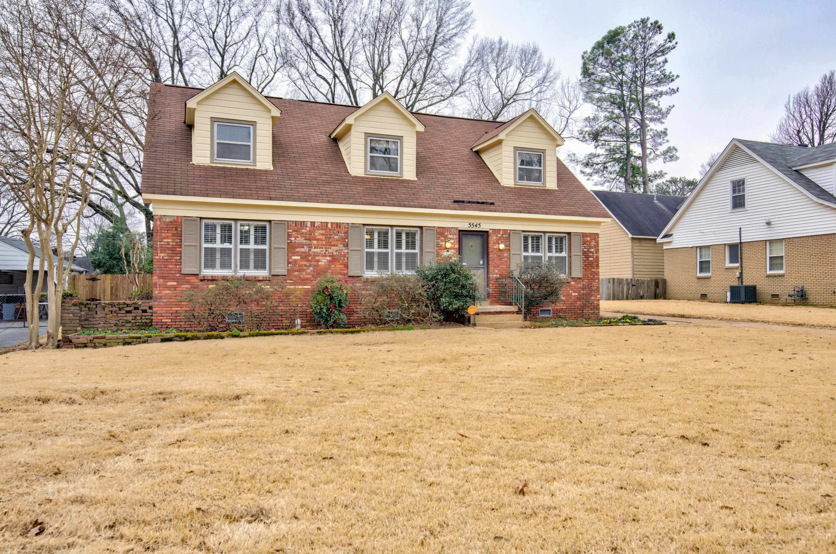 5545 Rich Road Memphis, TN 38120 - Photo 20 of 20 a front view of house with yard