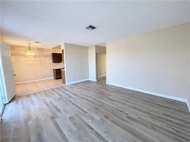 $1,450 | 1913 Allen Avenue, Henderson, NV 89011