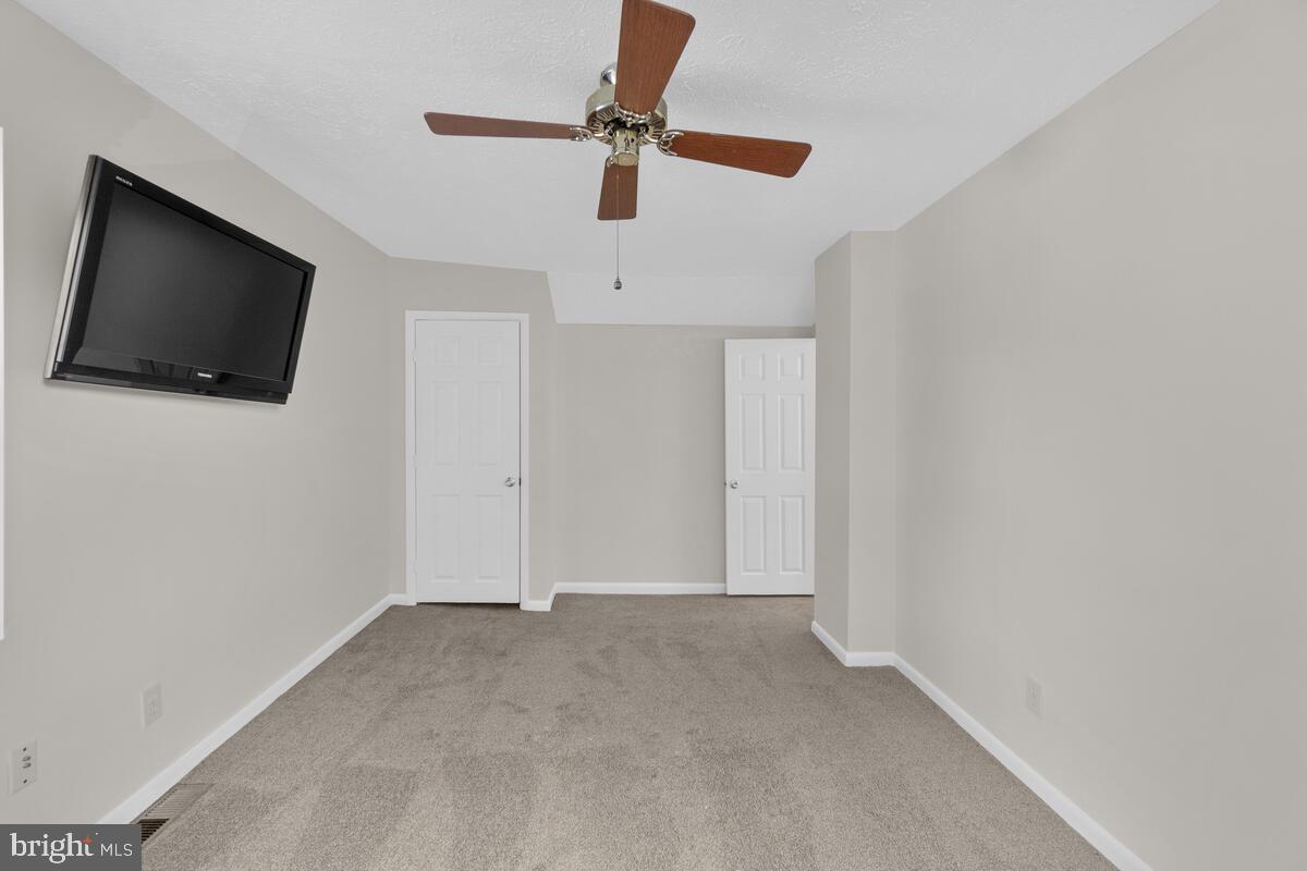 621 Coleraine Road Baltimore, MD 21229 - Photo 26 of 45 Primary Bedroom