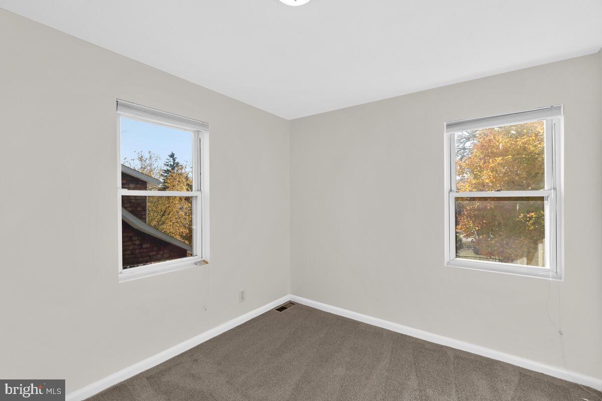 621 Coleraine Road Baltimore, MD 21229 - Photo 36 of 45 Bedroom 3