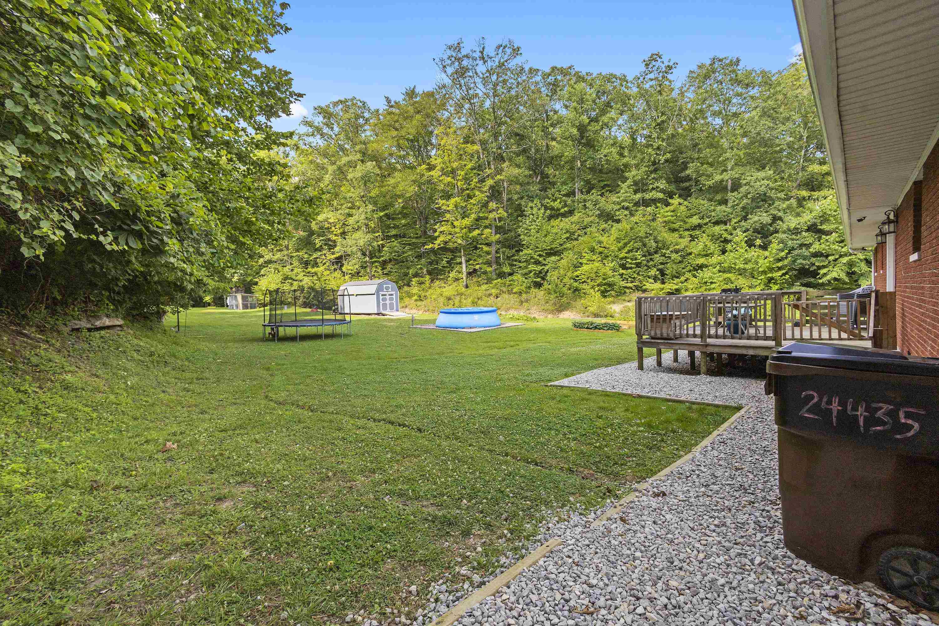 24435 Bolts Fork Road Rush, KY 41168 - Photo 8 of 31