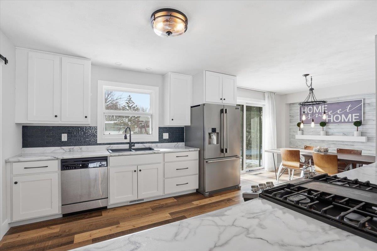 1515 Calico Lane Sun Prairie, WI 53590 - Photo 15 of 48