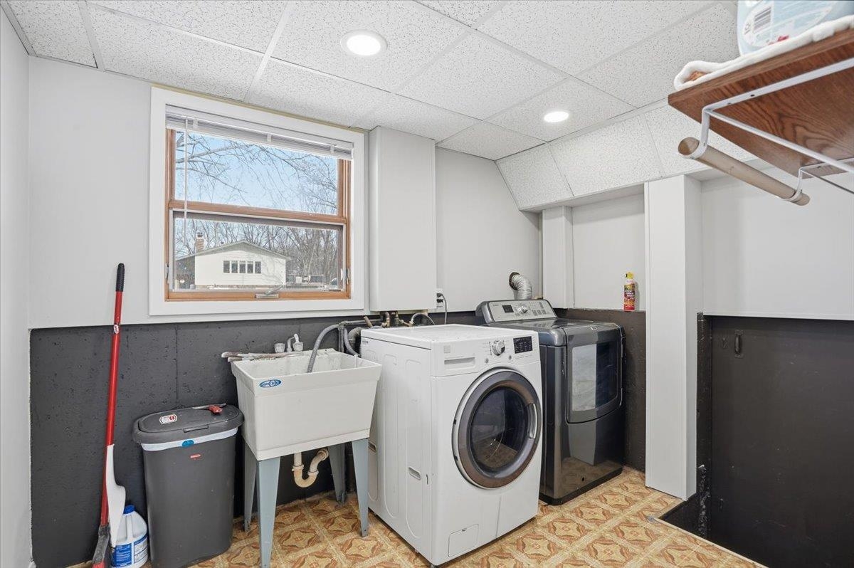 1515 Calico Lane Sun Prairie, WI 53590 - Photo 36 of 48