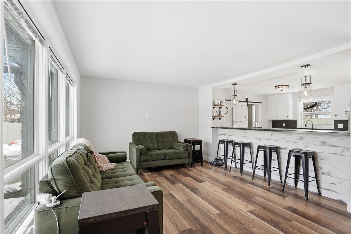 1515 Calico Lane Sun Prairie, WI 53590 - Photo 6 of 48