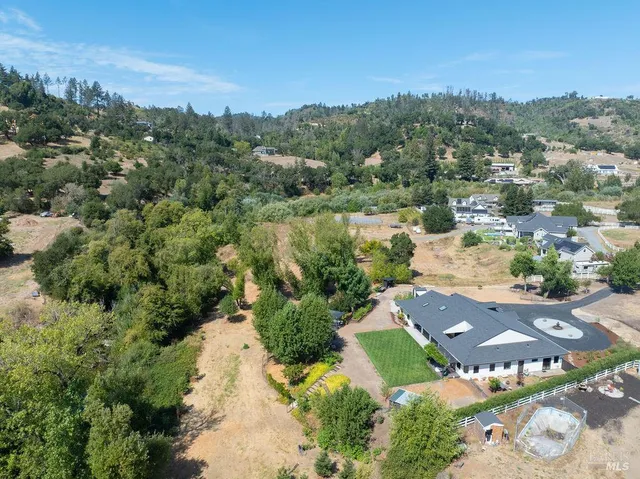 $2,195,000 | 695 Quietwater Road, Santa Rosa, CA 95404