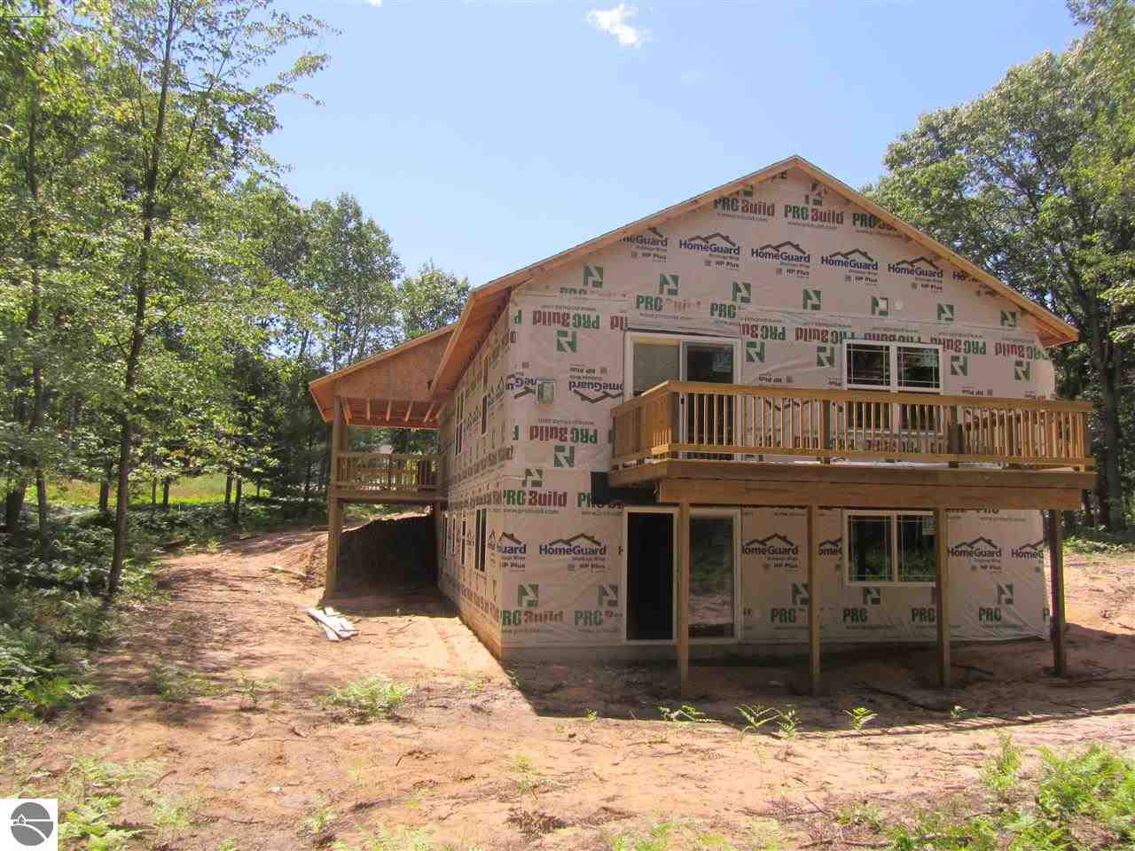 1835 Round Lake Road Interlochen, MI 49643 - Photo 6 of 29 1783588-5.JPG