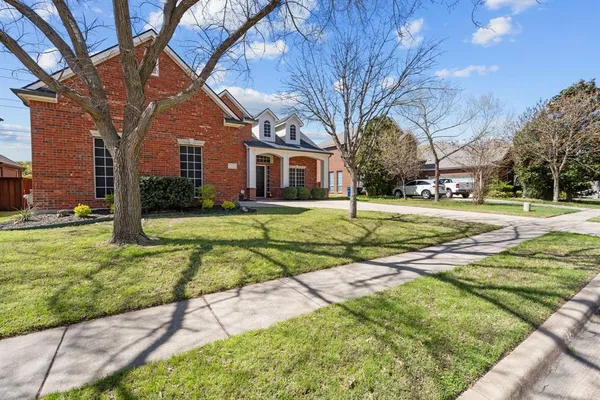 $675,000 | 5511 Wilmington Drive, Frisco, TX 75035