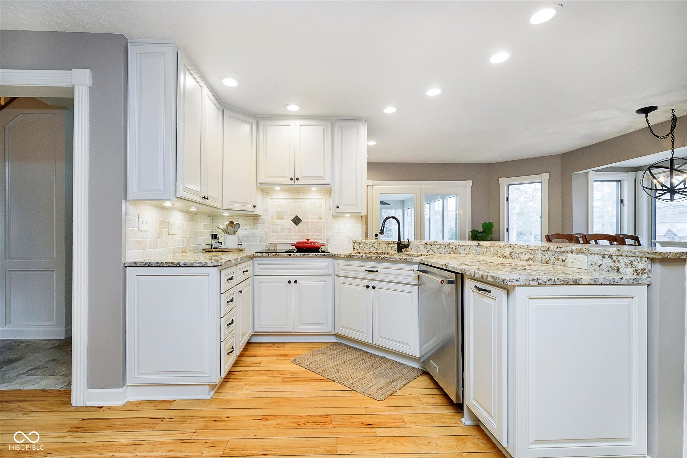 13661 Smokey Ridge Place Carmel, IN 46033 - Photo 3 of 38