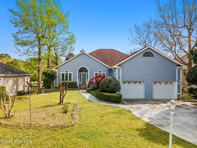 $599,000 | 178 Edgewater Circle, Sunset Beach, NC 28468