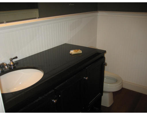 56 Julia Road Weymouth, MA 02191 - Photo 27 of 30 Gallery Image 27