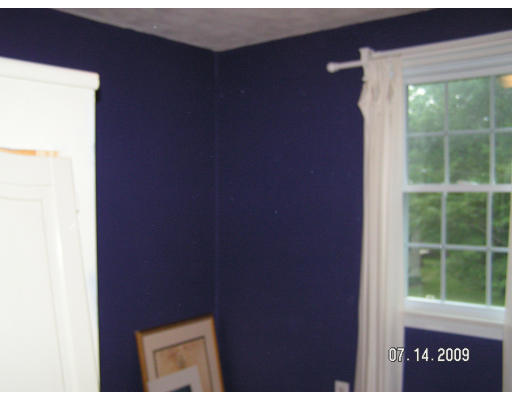 56 Julia Road Weymouth, MA 02191 - Photo 10 of 30 Gallery Image 10
