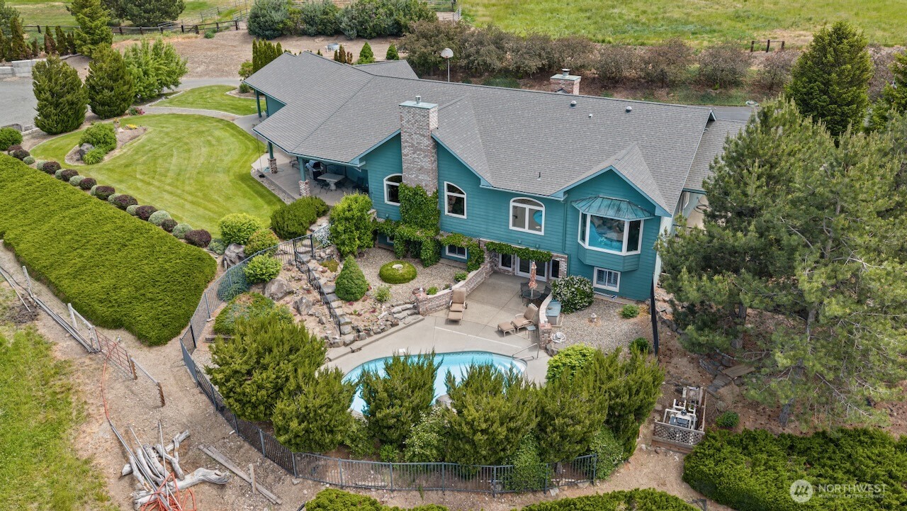 4221 Thrall Road Ellensburg, WA 98926 - Photo 3 of 40