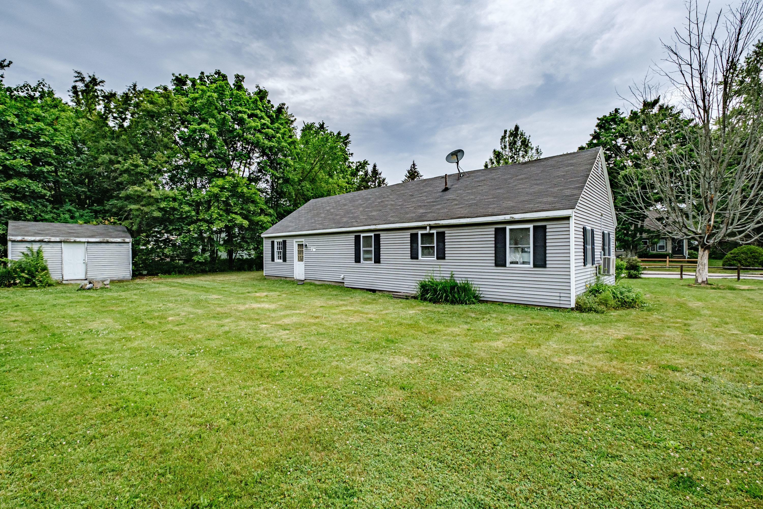 316 Ray Street Portland, ME 04103 - Photo 3 of 41 20210622gp-60037