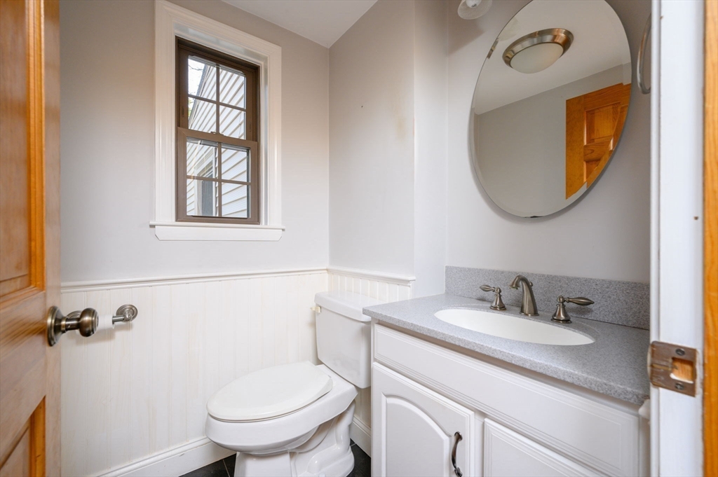 15 Edgehill Road Braintree, MA 02184 - Photo 16 of 31 Gallery Image 16