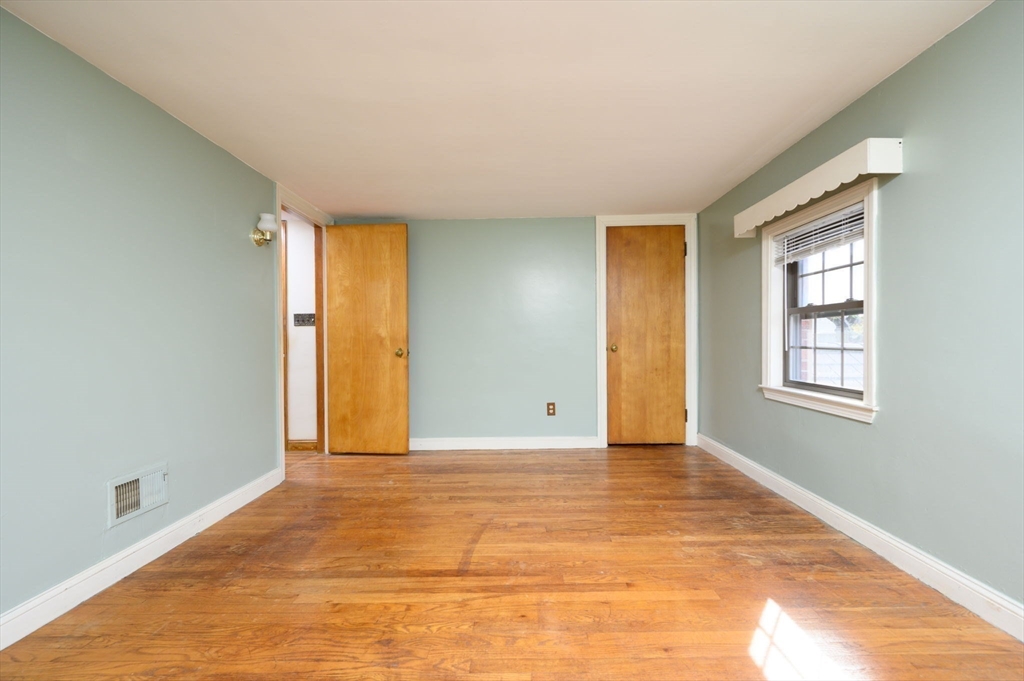 15 Edgehill Road Braintree, MA 02184 - Photo 21 of 31 Gallery Image 21