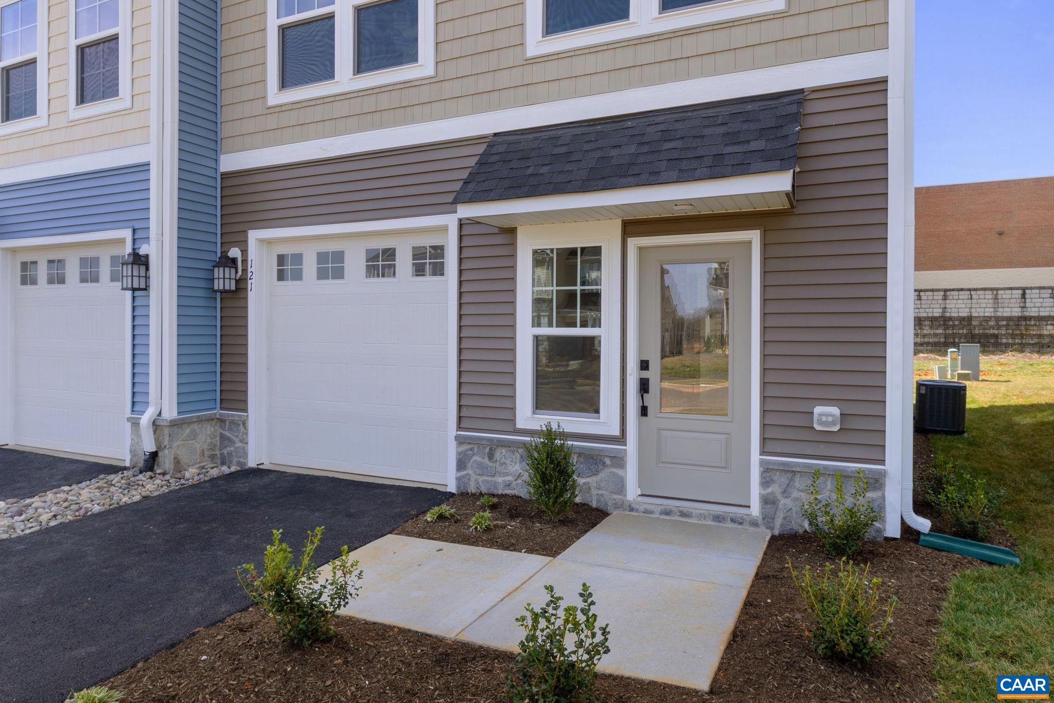 321 Ridgeline Drive Waynesboro, VA 22980 - Photo 6 of 33 Gallery Image 6