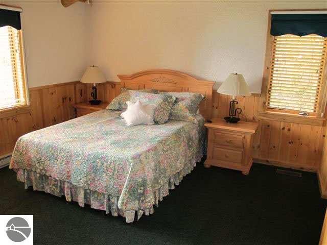 8932 South Dunns Farm Road Maple City, MI 49664 - Photo 14 of 20 1726966-13.JPG