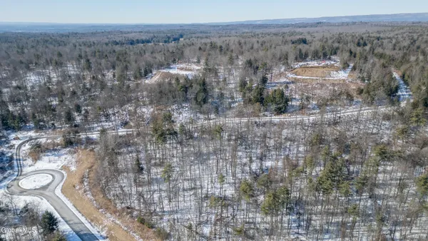 $399,000 | 8 Vista Grande Drive, Greenfield Center, NY 12833