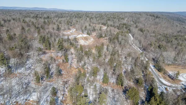 $399,000 | 8 Vista Grande Drive, Greenfield Center, NY 12833