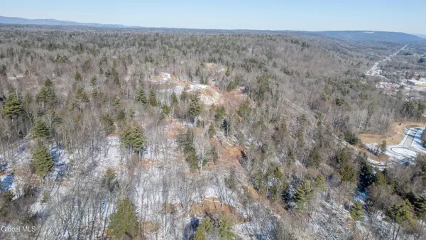 $399,000 | 8 Vista Grande Drive, Greenfield Center, NY 12833