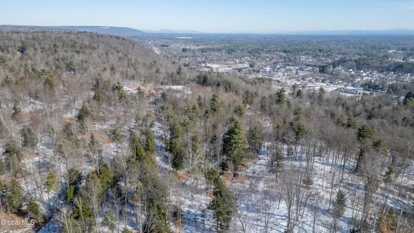 $399,000 | 8 Vista Grande Drive, Greenfield Center, NY 12833