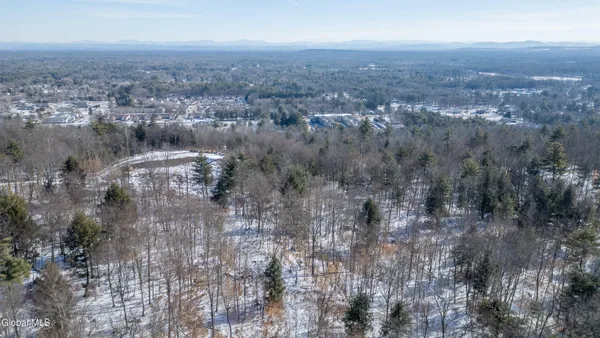 $399,000 | 8 Vista Grande Drive, Greenfield Center, NY 12833
