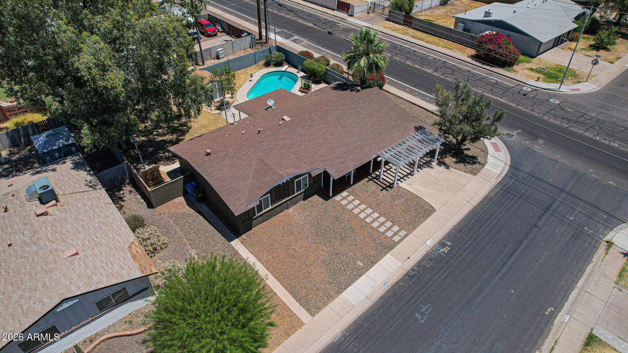 2302 West Berridge Lane Phoenix, AZ 85015 - Photo 5 of 59 Drone 2