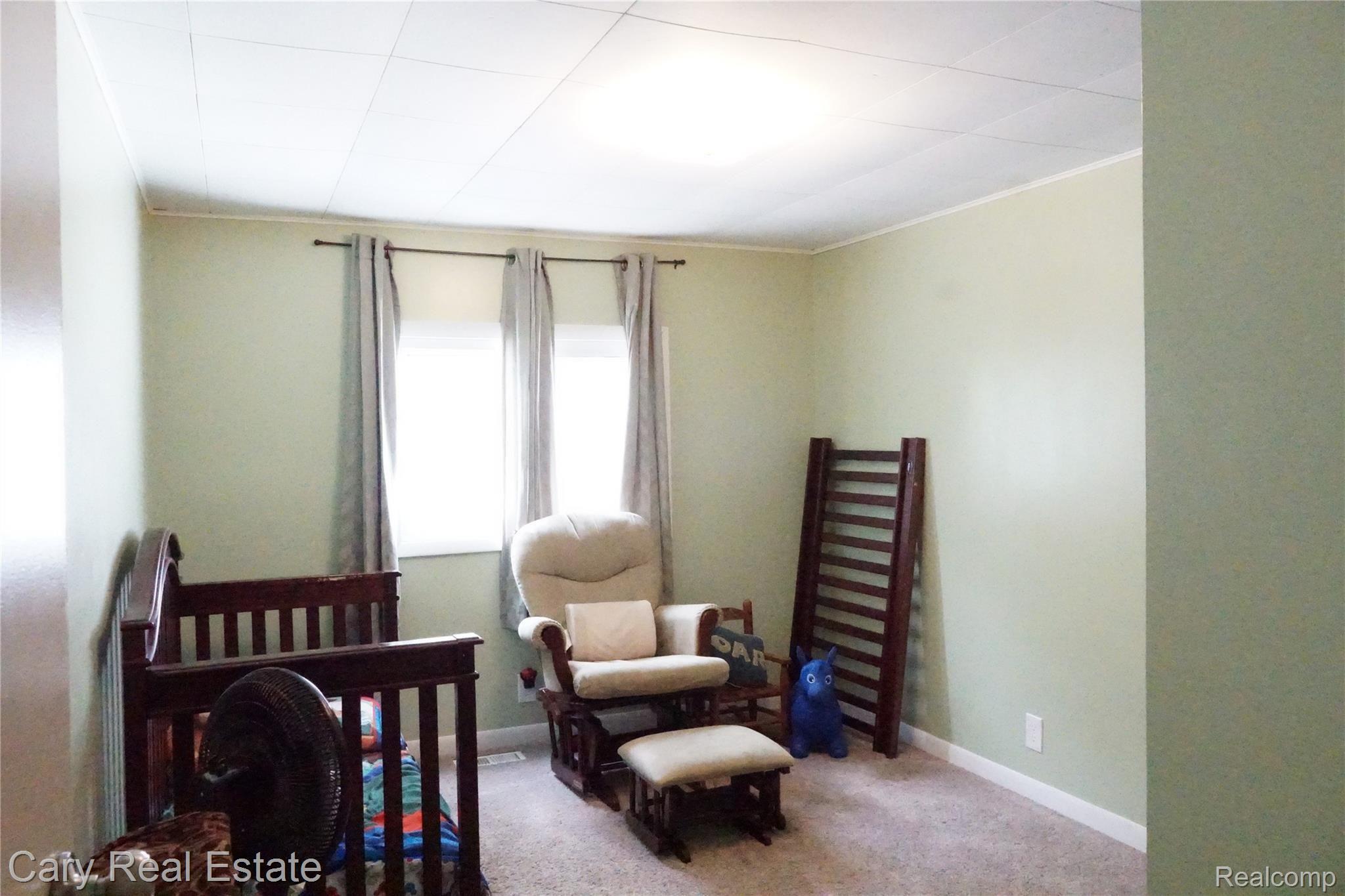 5316 Flushing Road Flushing, MI 48433 - Photo 13 of 38 Bedroom