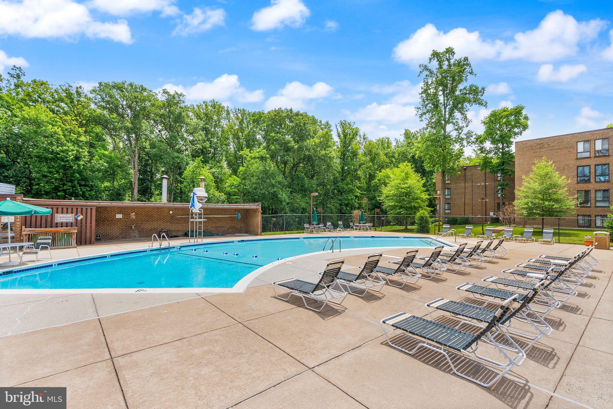 11200 Chestnut Grove Square, Unit 302 Reston, VA 20190 - Photo 20 of 26