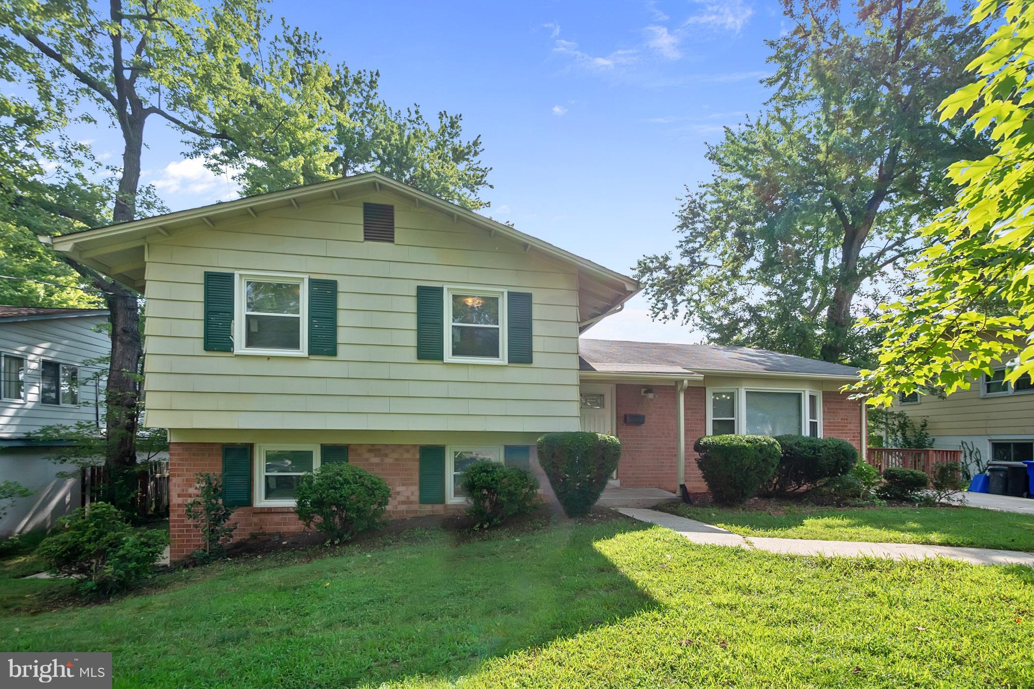 11519 Taber Street Silver Spring, MD 20902 - Photo 2 of 28 Exterior (Front)