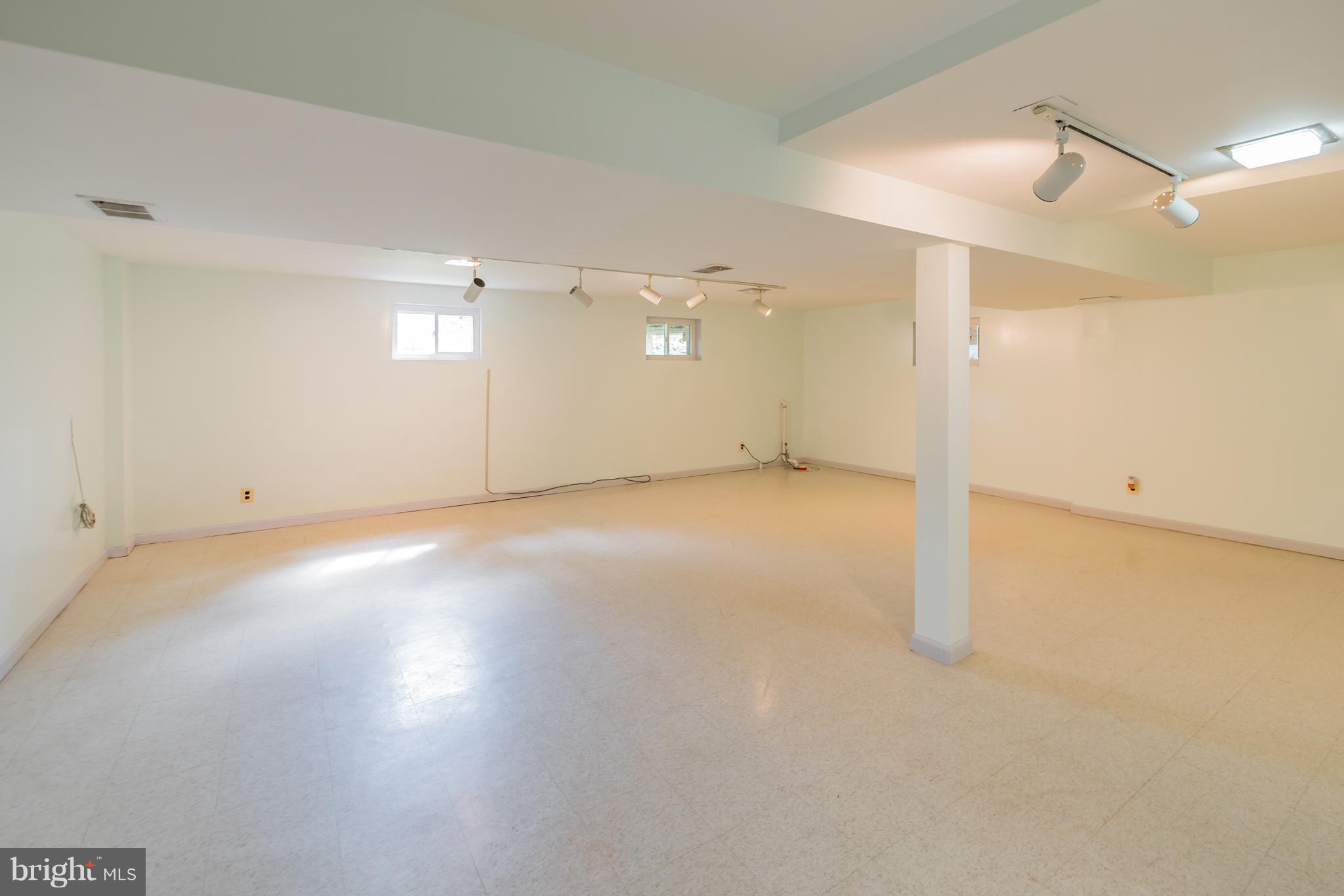 11519 Taber Street Silver Spring, MD 20902 - Photo 24 of 28 Basement