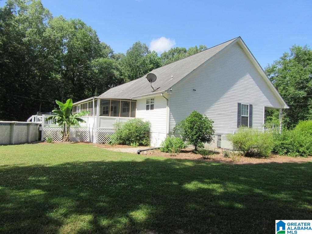 61 Swan Lane Talladega, AL 35160 - Photo 3 of 50