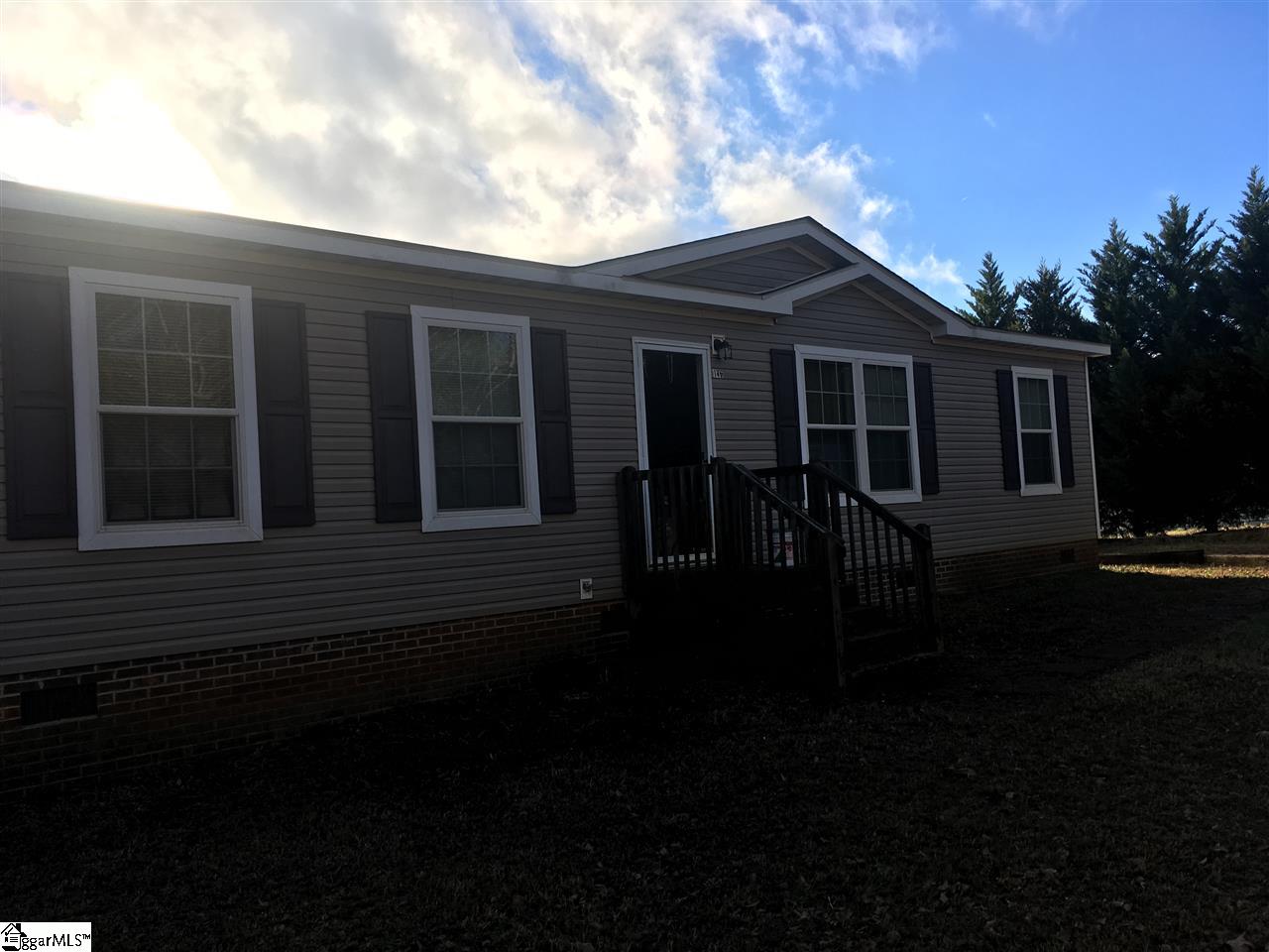 140 Greenpond Road Gray Court, SC 29645 - Photo 1 of 15