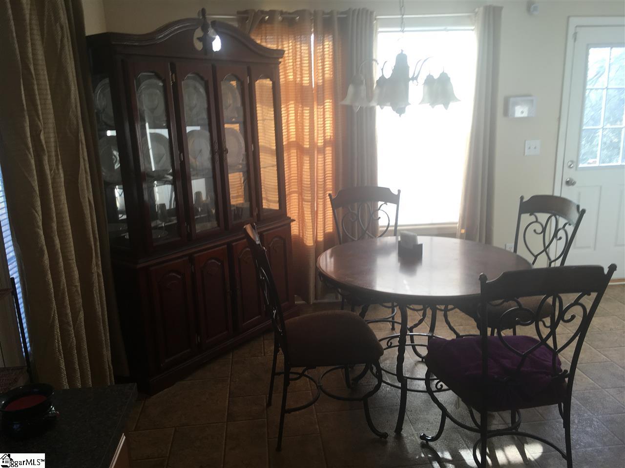 140 Greenpond Road Gray Court, SC 29645 - Photo 8 of 15
