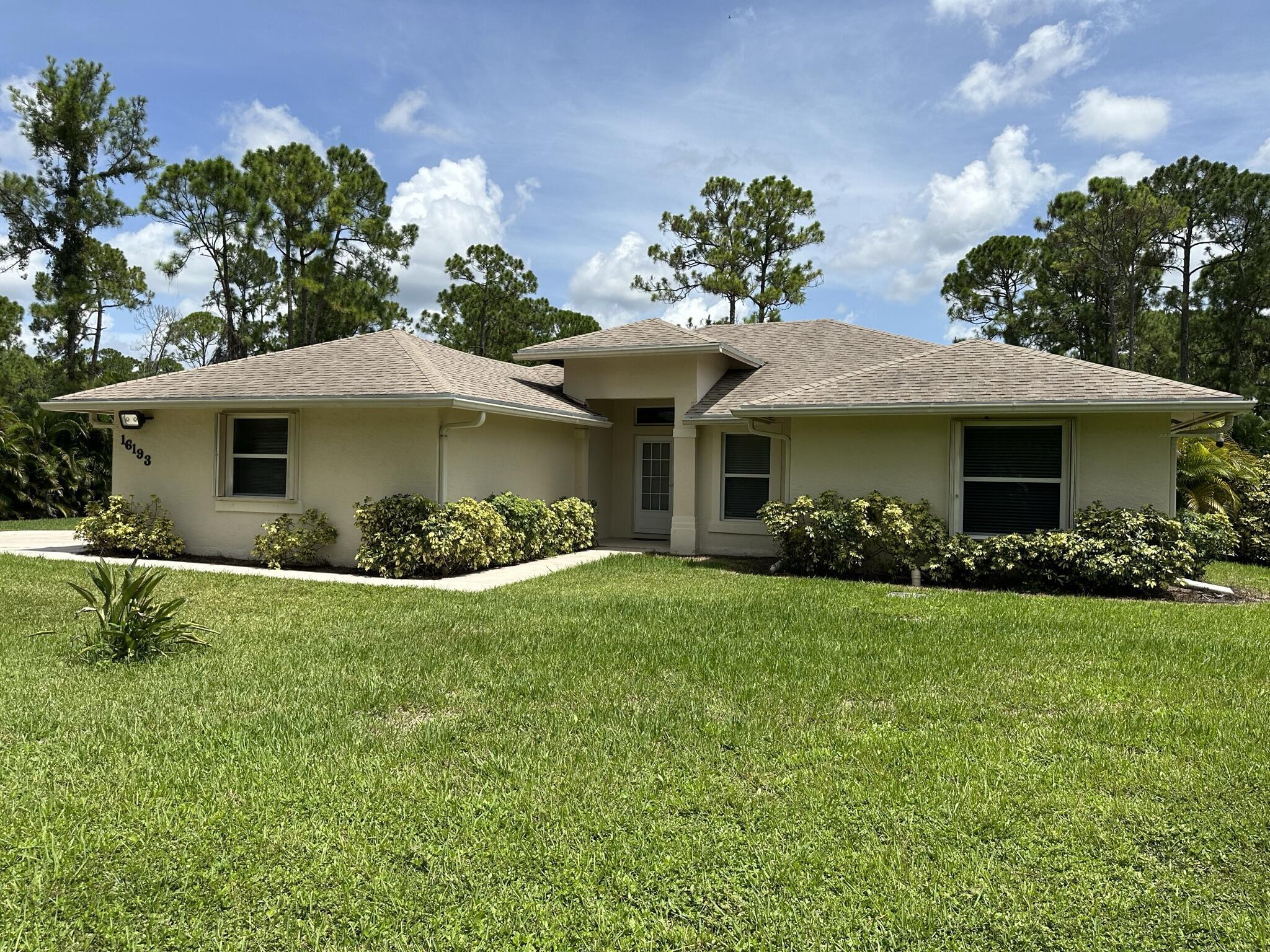 16193 72nd Road North Loxahatchee, FL 33470 - Photo 7 of 53 IMG_6730