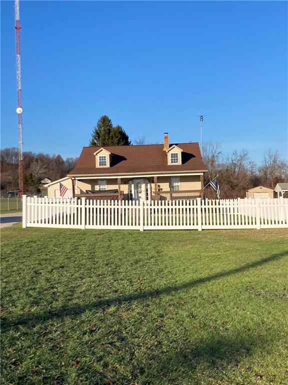 594 Vanderbilt Road Connellsville, PA 15425 - Photo 2 of 18