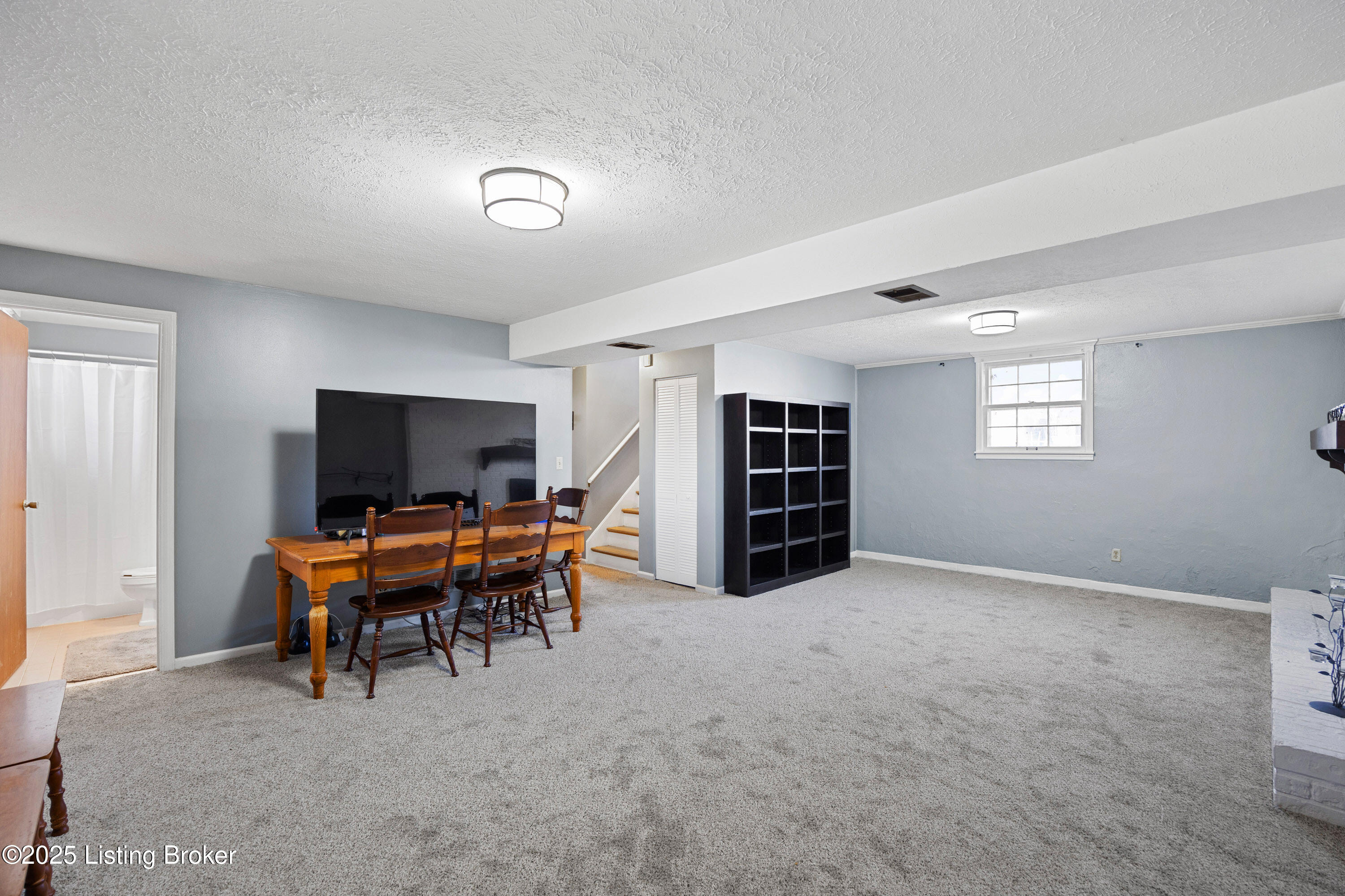 820 Echo Bridge Road Louisville, KY 40243 - Photo 24 of 34 024