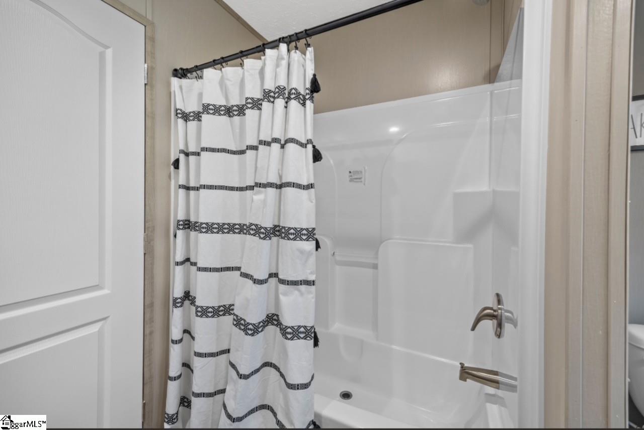 2578 John Dodd Road Wellford, SC 29385 - Photo 12 of 25