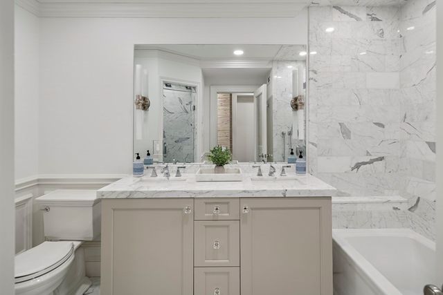 $2,025,000 | 361 Beacon Street, Unit 1, Boston, MA 02116