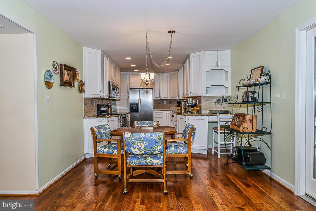 5200 Ruffner Woods Court Burke, VA 22015 - Photo 5 of 30 Kitchen