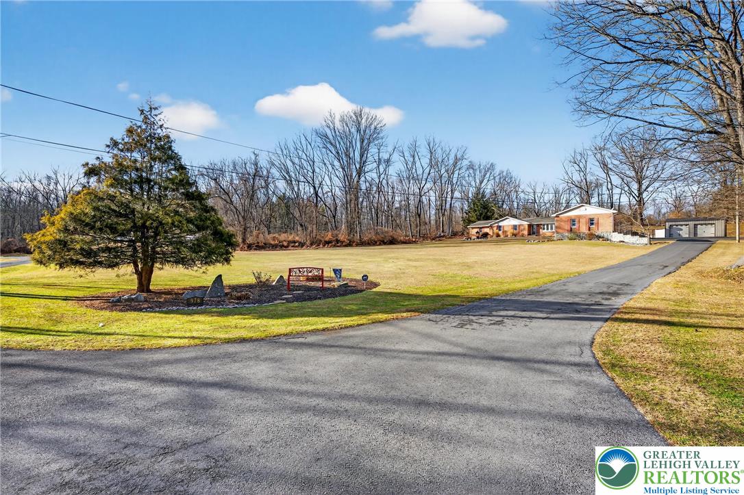 978 Totts Gap Road Bangor, PA 18013 - Photo 2 of 65 Gallery Image 2