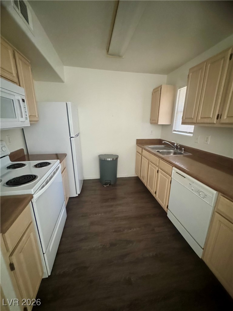 555 East Silverado Ranch Boulevard, Unit 1015 Las Vegas, NV 89183 - Photo 5 of 11