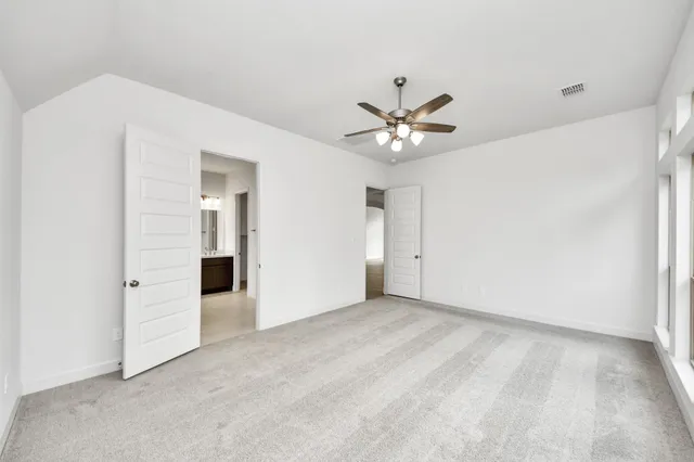 $3,500 | 2719 Country Lane, Katy, TX 77493